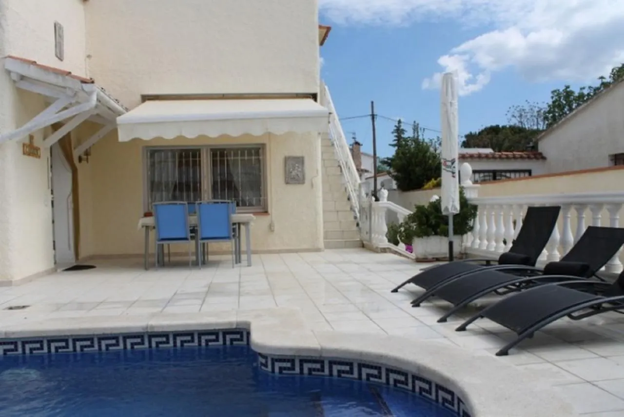 Goldhome - Montseny 11 - Private Heated Pool 艾姆布里亚布拉瓦 0*,