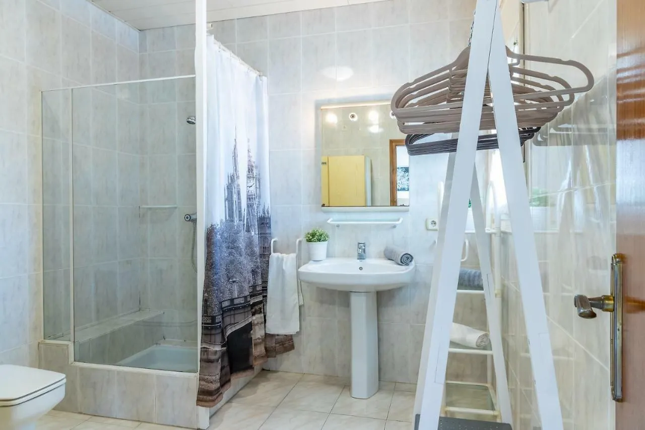 Goldhome - Montseny 11 - Private Heated Pool 艾姆布里亚布拉瓦 0*,